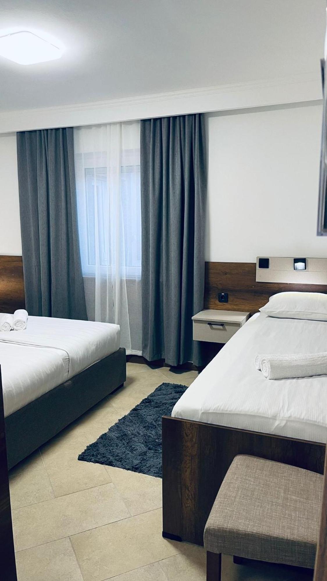 Kollar D Guest House - Prenociste Rooms Subotica Ngoại thất bức ảnh