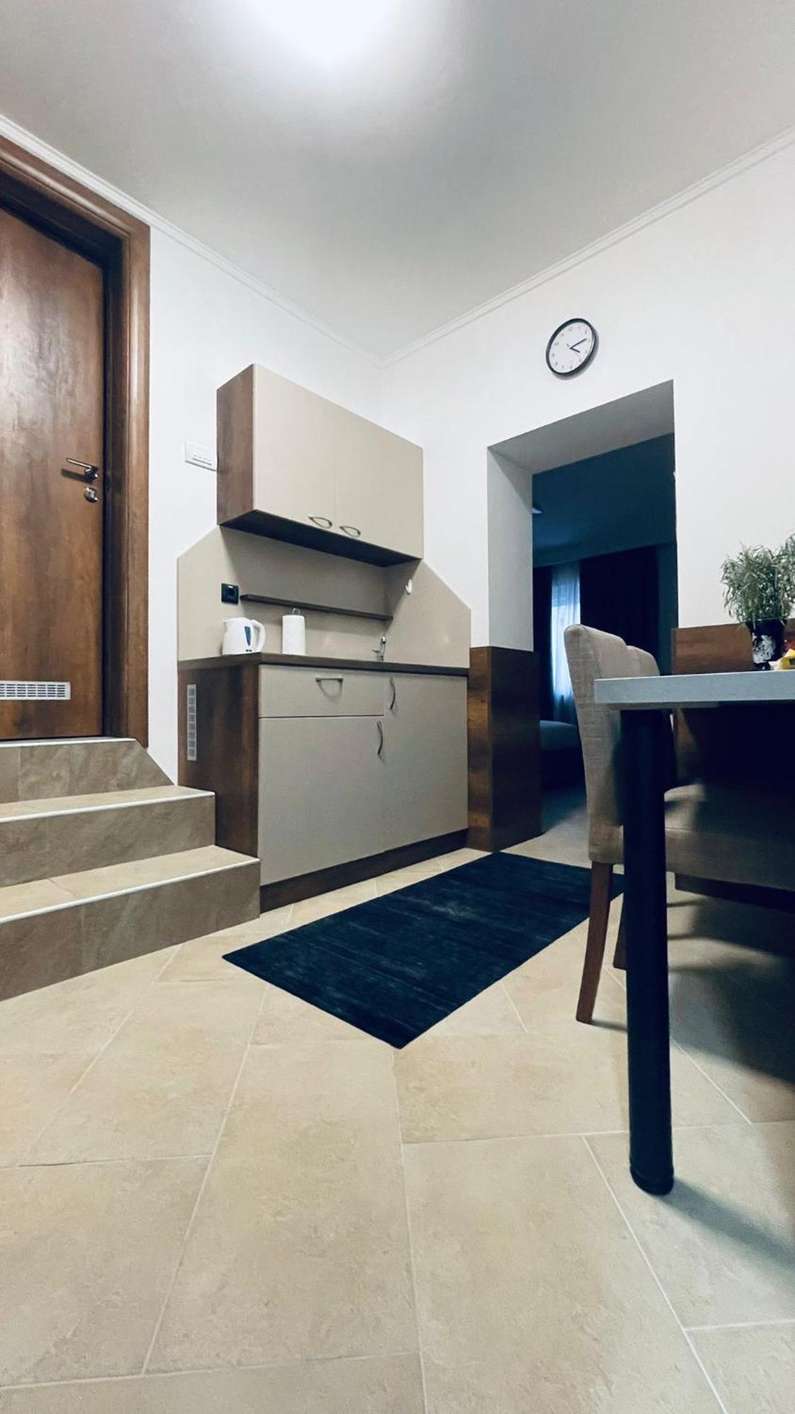 Kollar D Guest House - Prenociste Rooms Subotica Ngoại thất bức ảnh