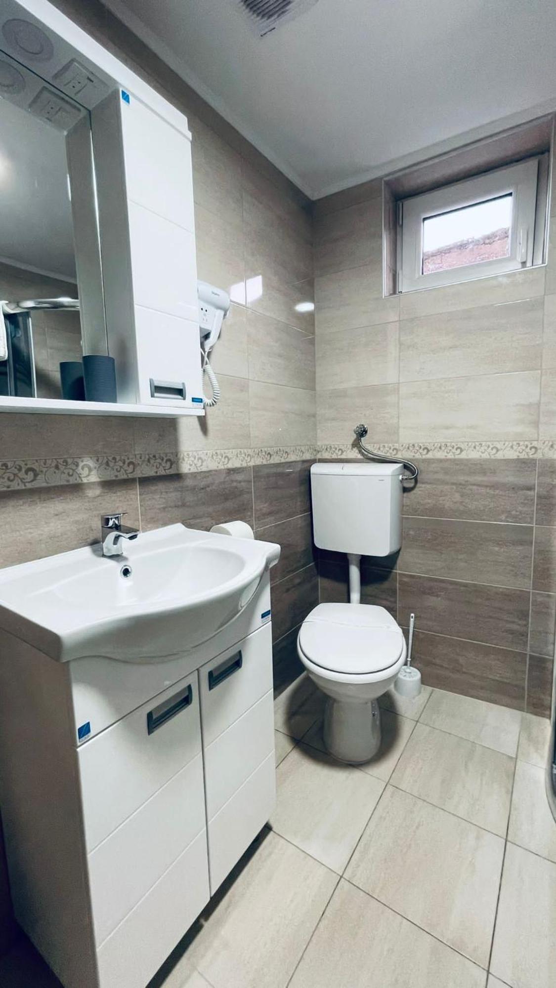 Kollar D Guest House - Prenociste Rooms Subotica Ngoại thất bức ảnh